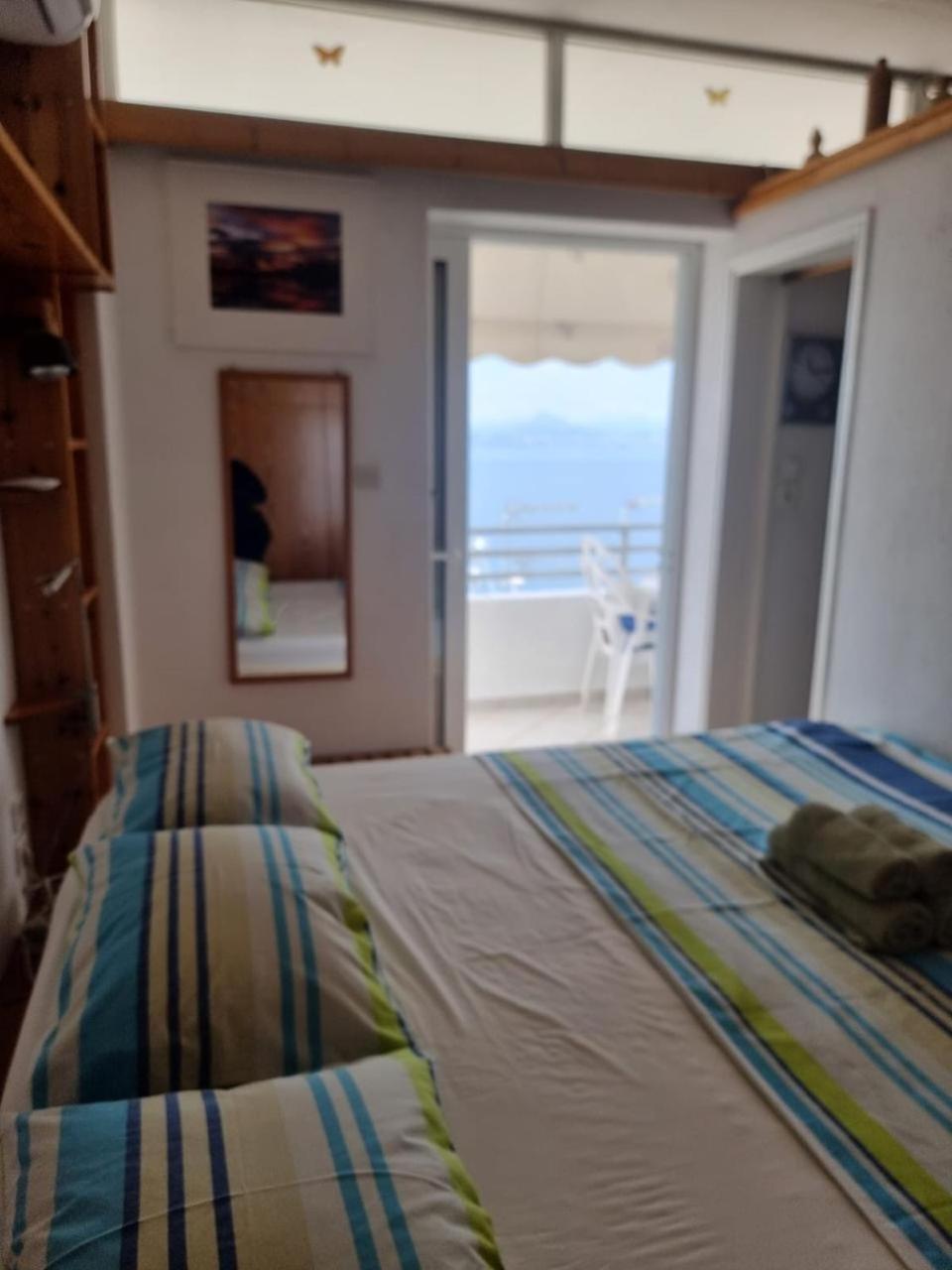 Atlas Apartment With Private Beach And Seaview Blue Loutráki Extérieur photo